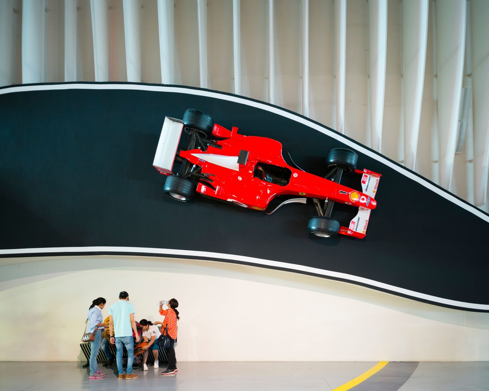 FERRARI WORLD